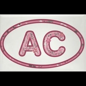 Meet your Posher, Ava